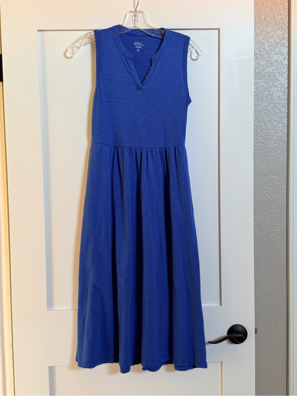 Blue Sleeveless V-Neck Midi Dress